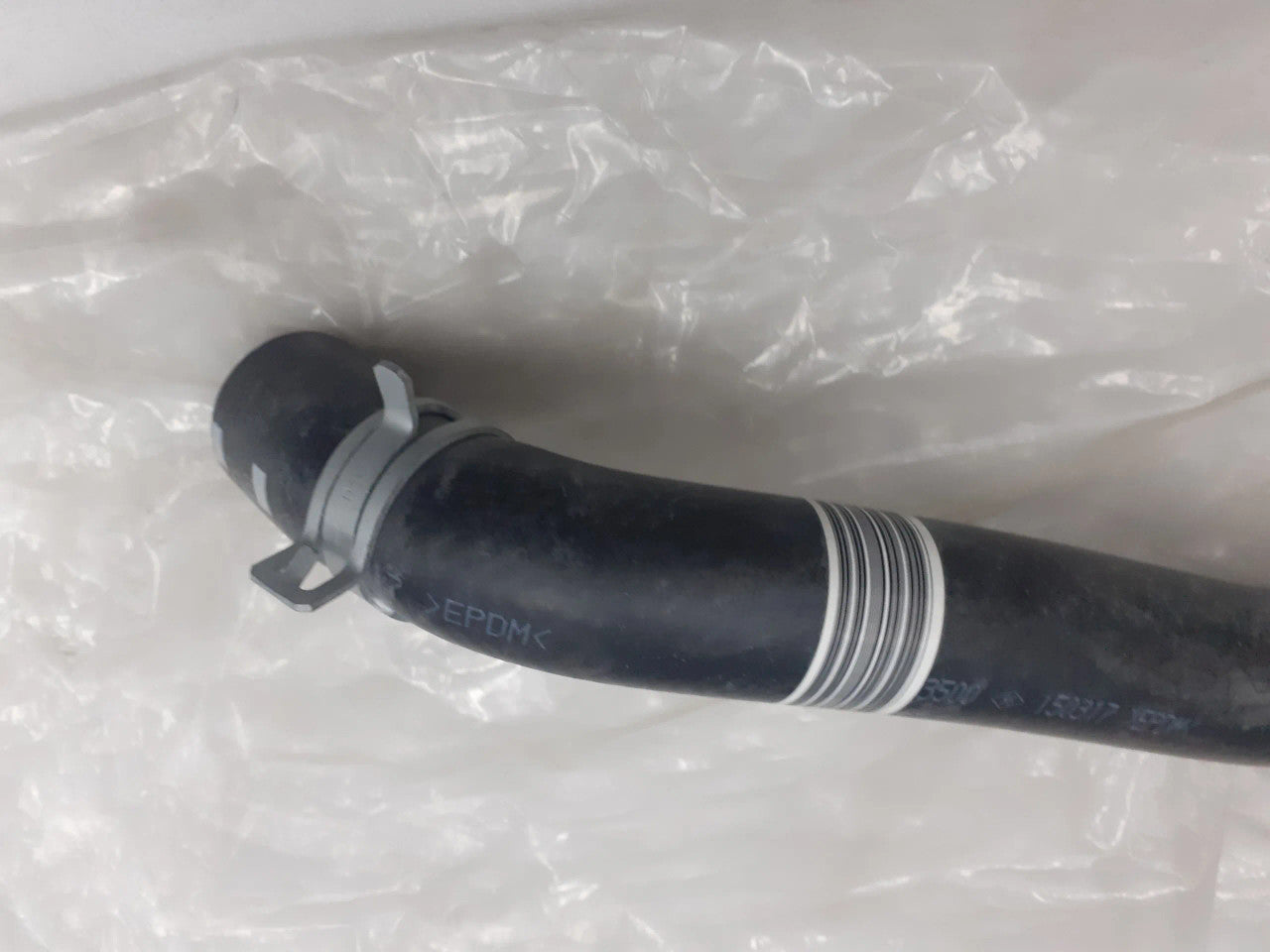 25410D7600 Radiator Hose Lower fits Hyundai Kia 25410-D7600 Genuine View Rear