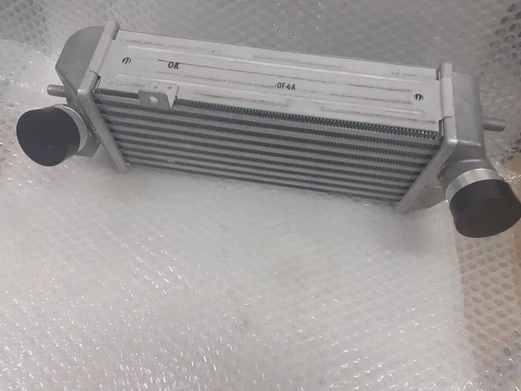 Intercooler fits Hyundai i20 ix200 Kia Soul Venga CRDi 282712A710 Genuine View Front