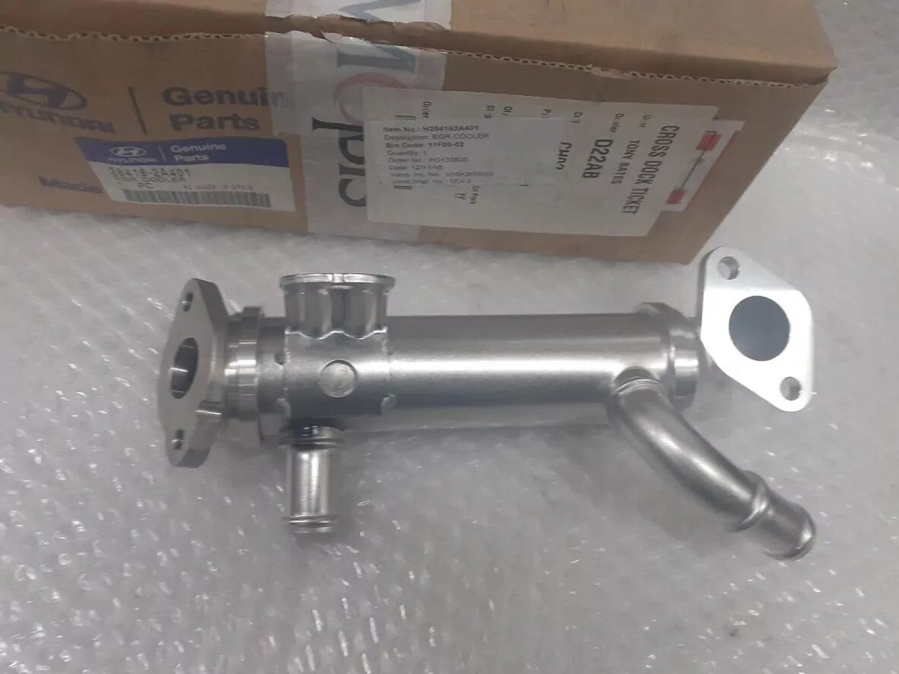 EGR Cooler fits Hyundai Getz i10 Kia Cerato Picanto 284162A401 Genuine View Right