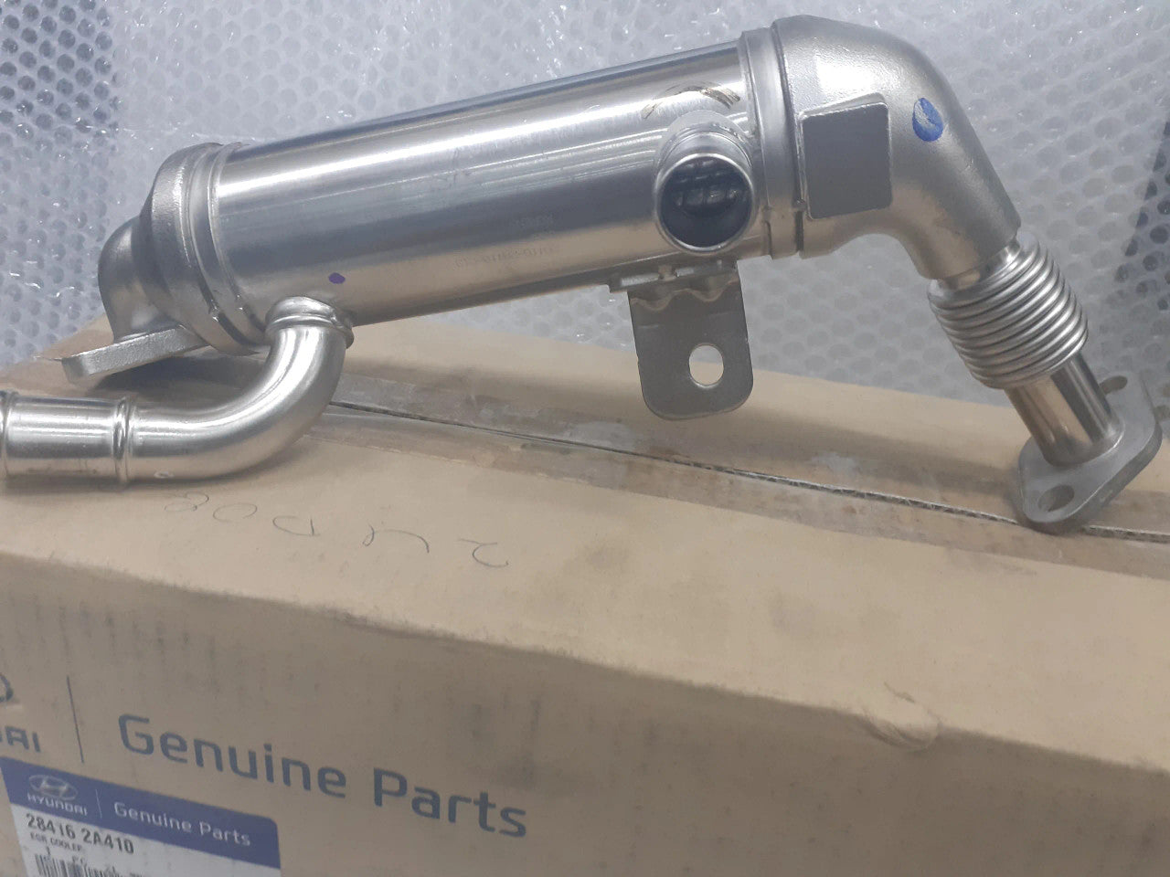 284162A410 View Front