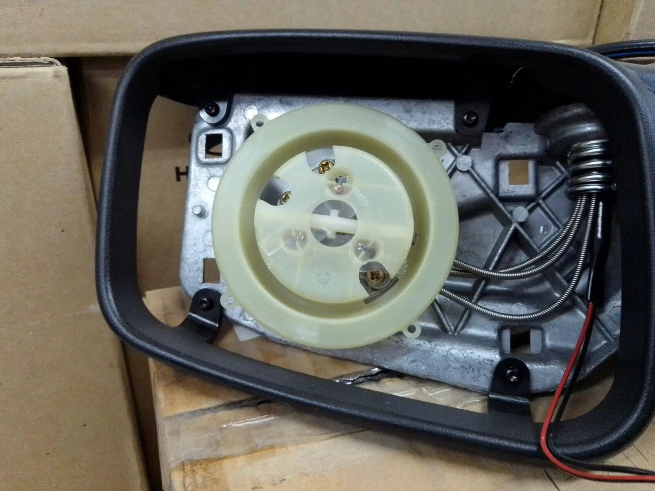 Wing Mirror Right fits Volvo S40 V40 30623550 Genuine View Right