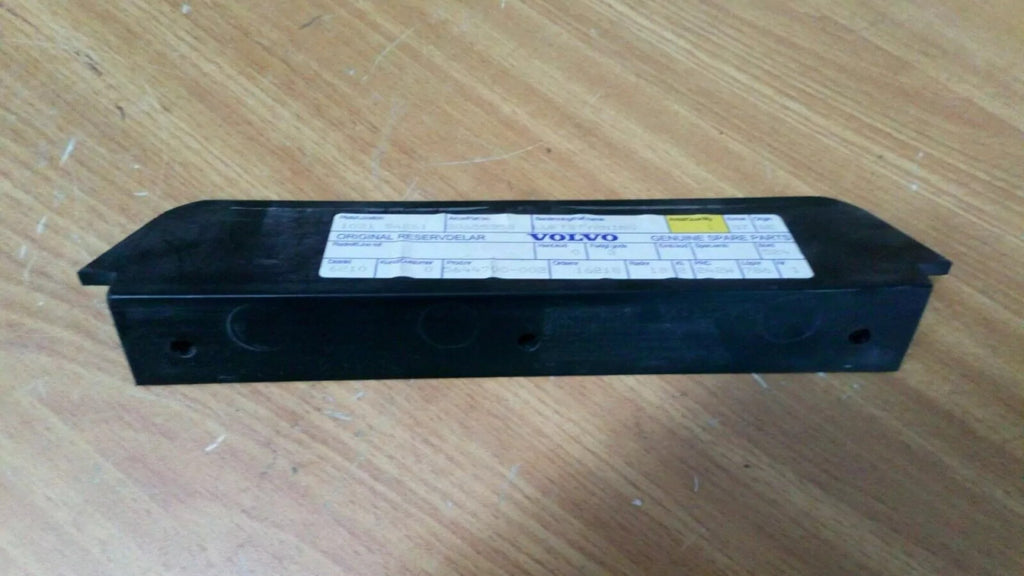 Front Bumper Air Guide fits Volvo S80 V70 30655358 Genuine View Front