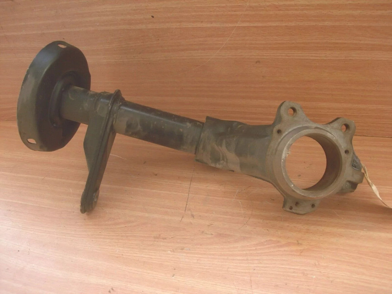 Steering Knuckle Right fits Opel Ascona C Vauxhall Cavalier 90374138 Genuine 308086 View Rear
