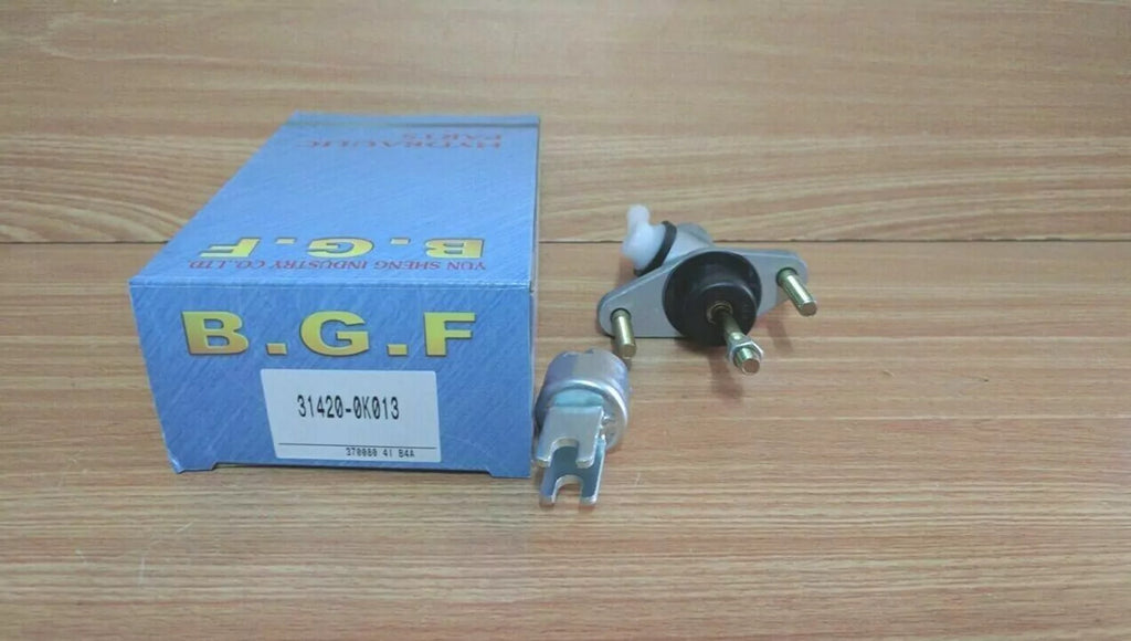 Clutch Master Cylinder fits Toyota Fortuner Hilux 4Runner Innova Kijang Revo 31420-0K013 View Rear