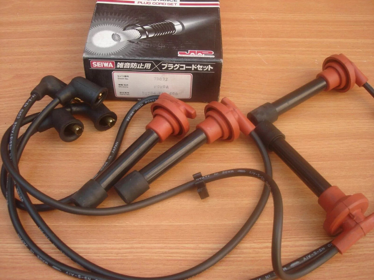Ignition Wires Set fits Honda Integra DA6 DA8 DC1 DB8 CRX EG2 Civic EG1 32704-P30-010 View Front