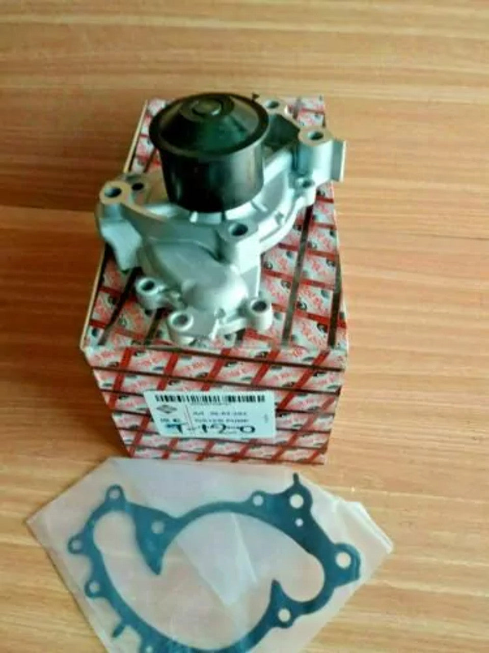 Water Pump fits Toyota Avalon Camry Harrier Estima Solara Highlander Lexus ES RX 35-02-203 View Front