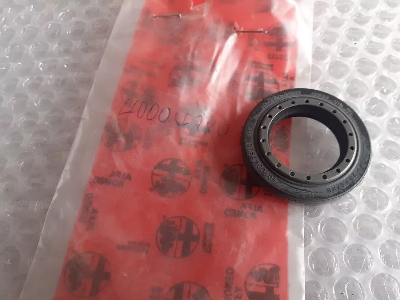 Transmission Seal fits Alfa Romeo 155 Turbo 40004780 Genuine View Front