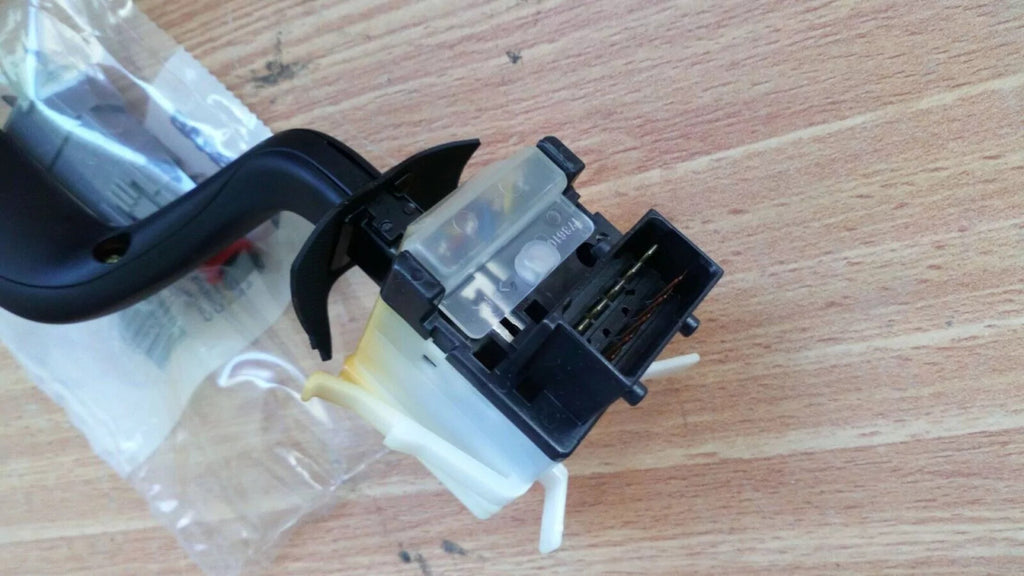 Cruise Control Switch fits Saab 9-5 9600 400130530 Genuine View Left