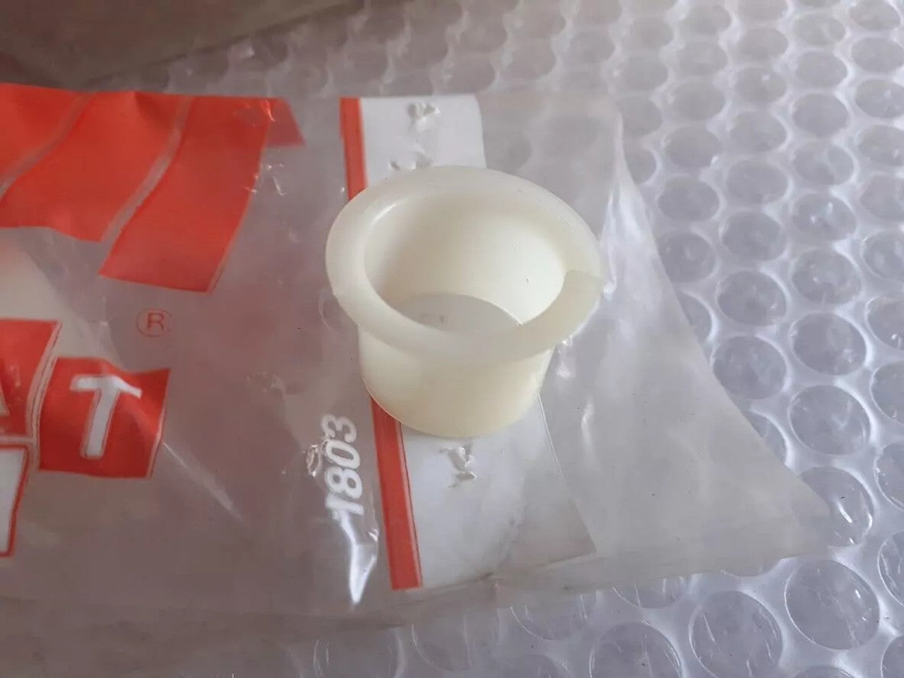 2x Brake Clutch Pedal Bush fits Fiat 124 850 1500 Dino 4009199 Genuine View Front