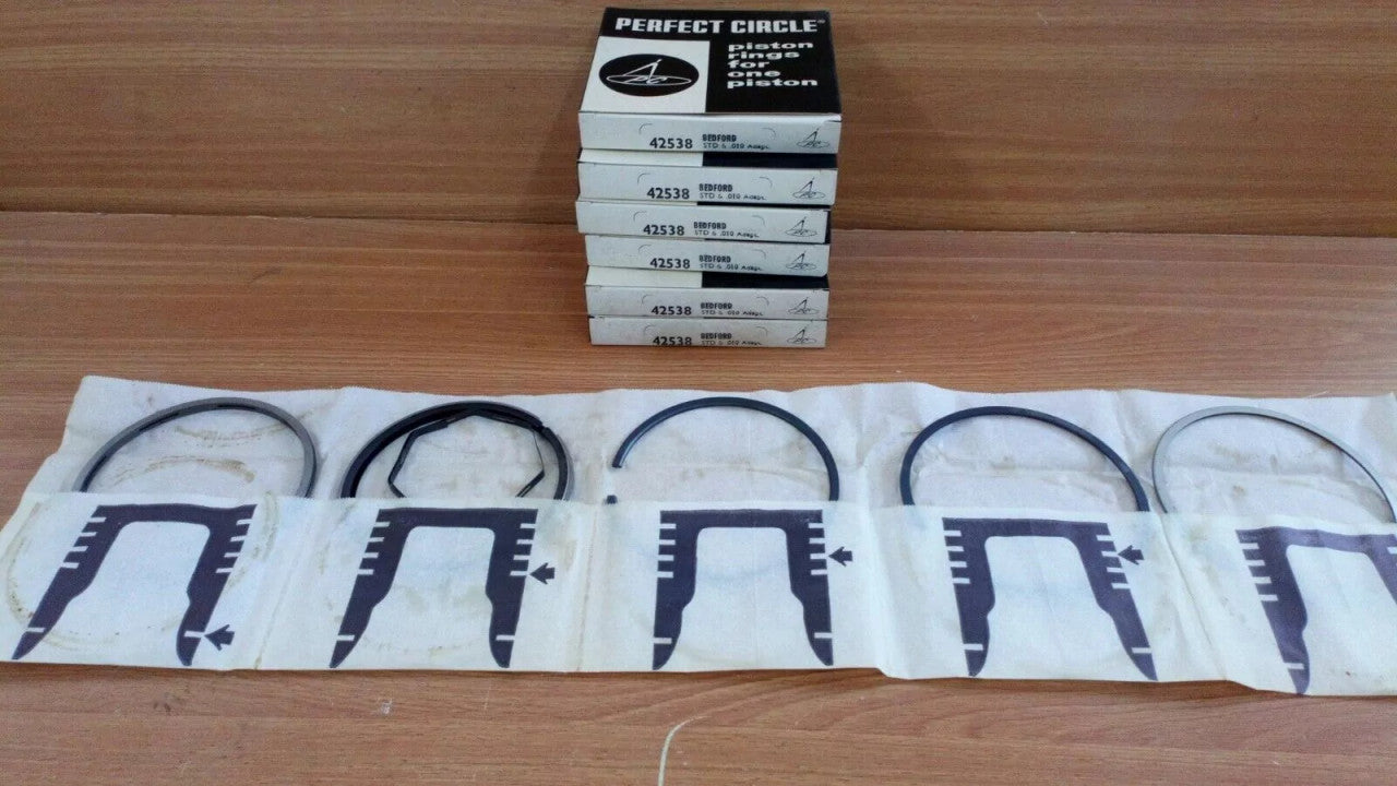 Piston Rings Set fits Bedford 381 6243cc Series 60 104.77mm Bore STD 40425380 View Front
