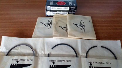 Piston Rings Set fits Alfa Romeo Alfetta VM Cento HR Diesel 2393cc 92mm Bore STD 40430990 View Front