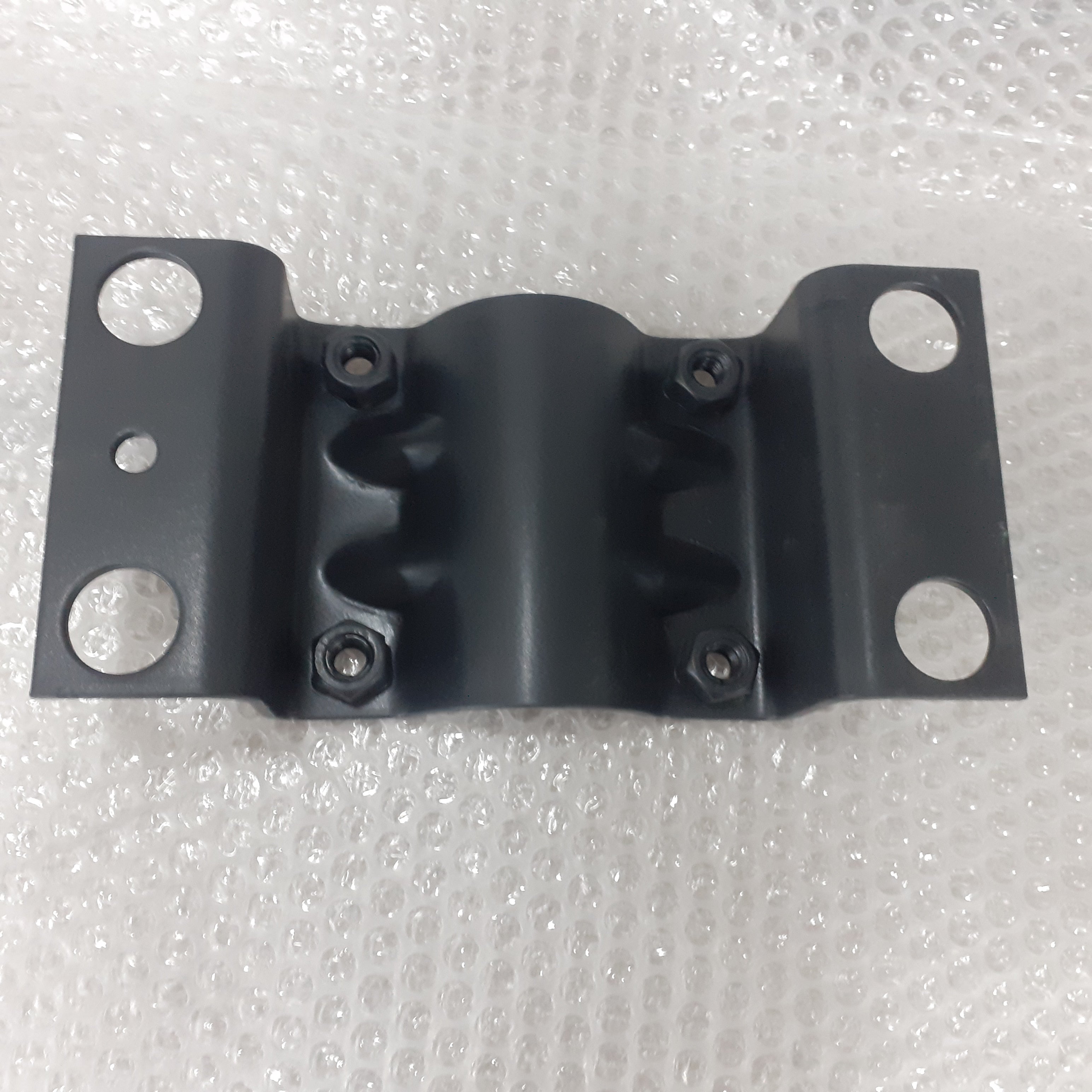 Cabin Step Mounting Bracket Plate fits Iveco Stralis 41218629 Genuine View Rear
