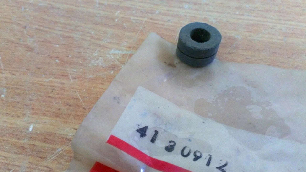 2x Bush fits Fiat Lancia Alfa Romeo 4130912 60812106 Genuine View Front