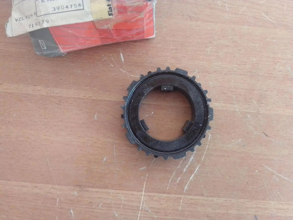 Transmission Synchro Hub fits Fiat 124 4158515 Genuine View Rear