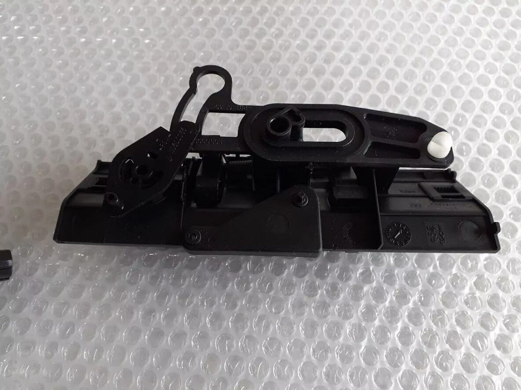 Lock Kit fits Peugeot 206 4162EW Genuine View Lower