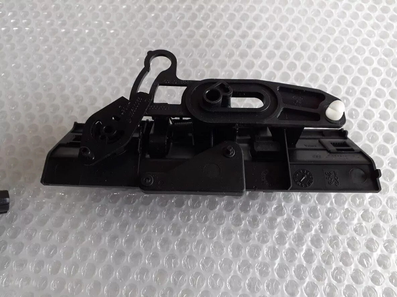 Lock Kit fits Peugeot 206 4162EW Genuine View Lower