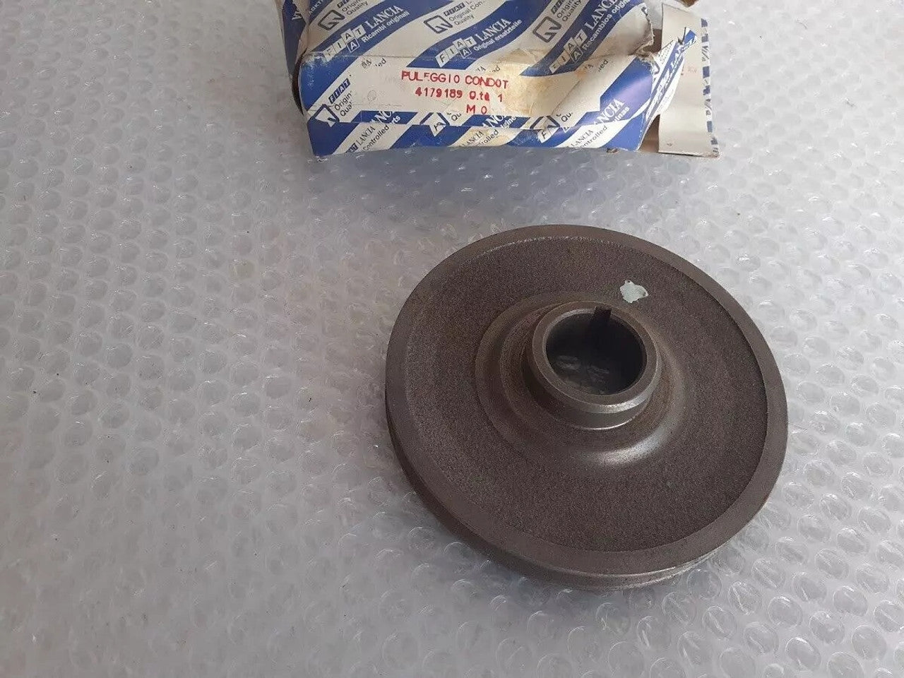 Crankshaft Pulley fits Fiat 128 X1/9 4179189 Genuine View Front