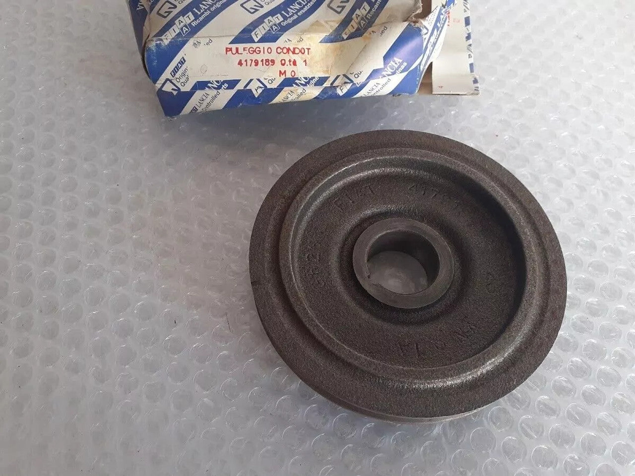 Crankshaft Pulley fits Fiat 128 X1/9 4179189 Genuine View Rear