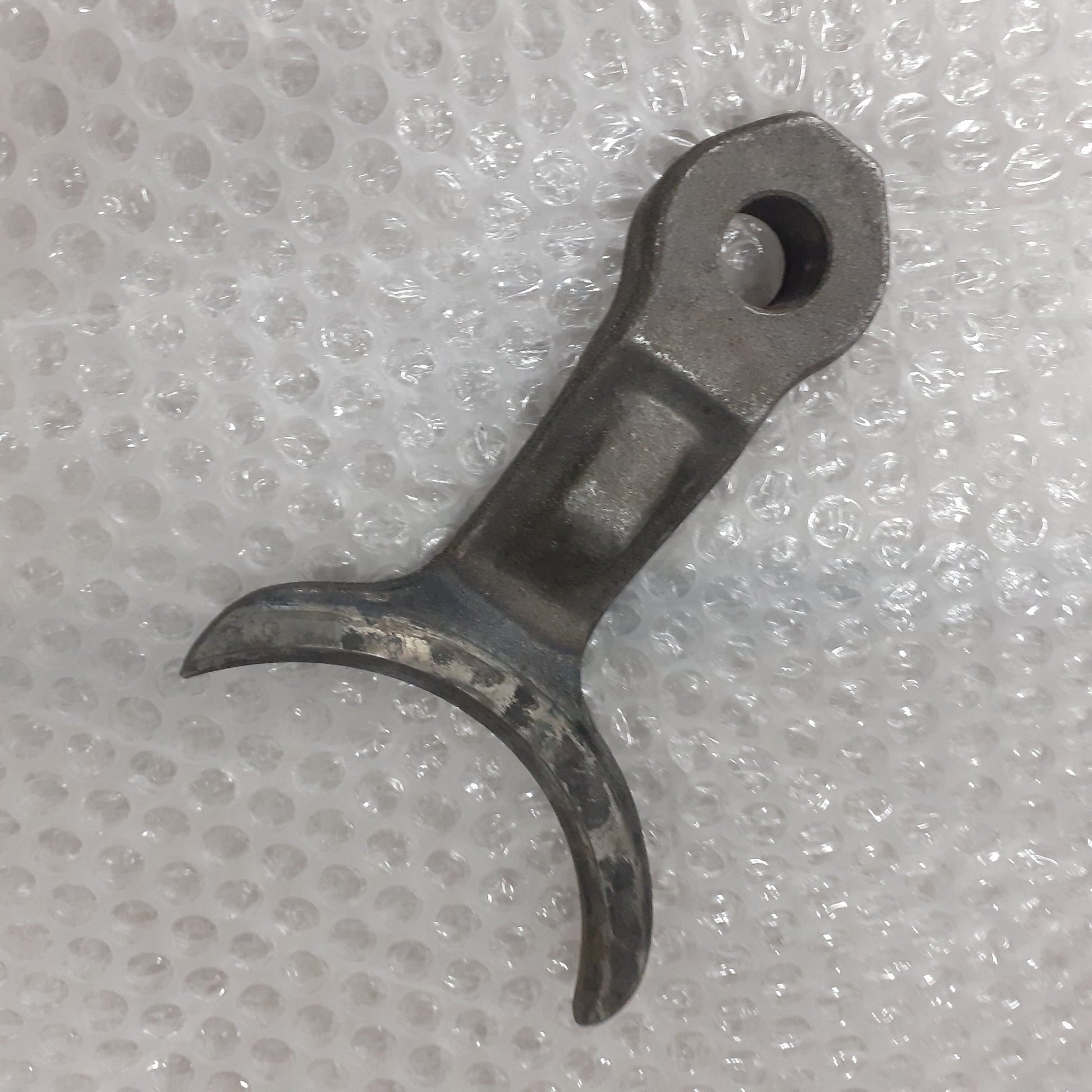 Differential Lock Release Fork fits Iveco EuroTrakker Trakker Astra HD 42116946 Genuine View Rear