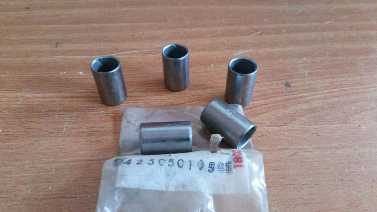 1x Oil Pump Shaft Bush fits Fiat Uno Fiorino Lancia Y 4250501 Genuine View Front