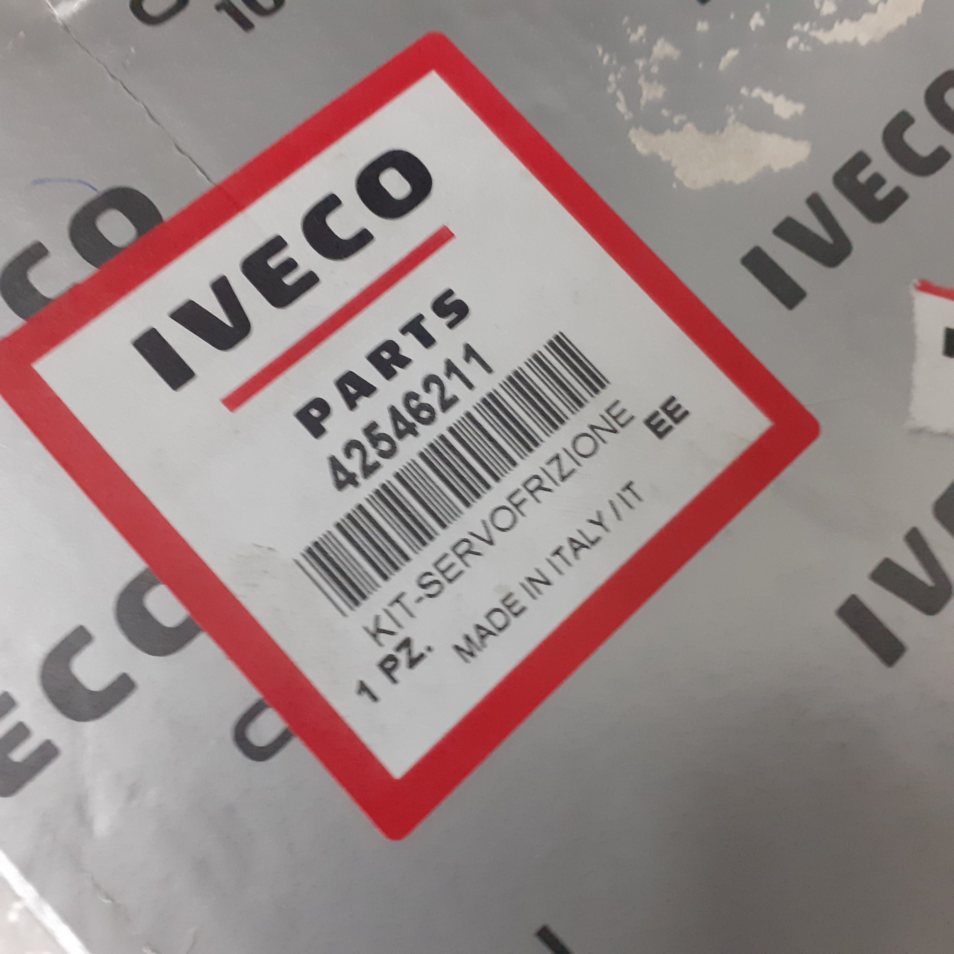 Clutch Servo Booster Repair Kit fits Iveco Eurocargo Stralis Trakker 42546211 Genuine View Box