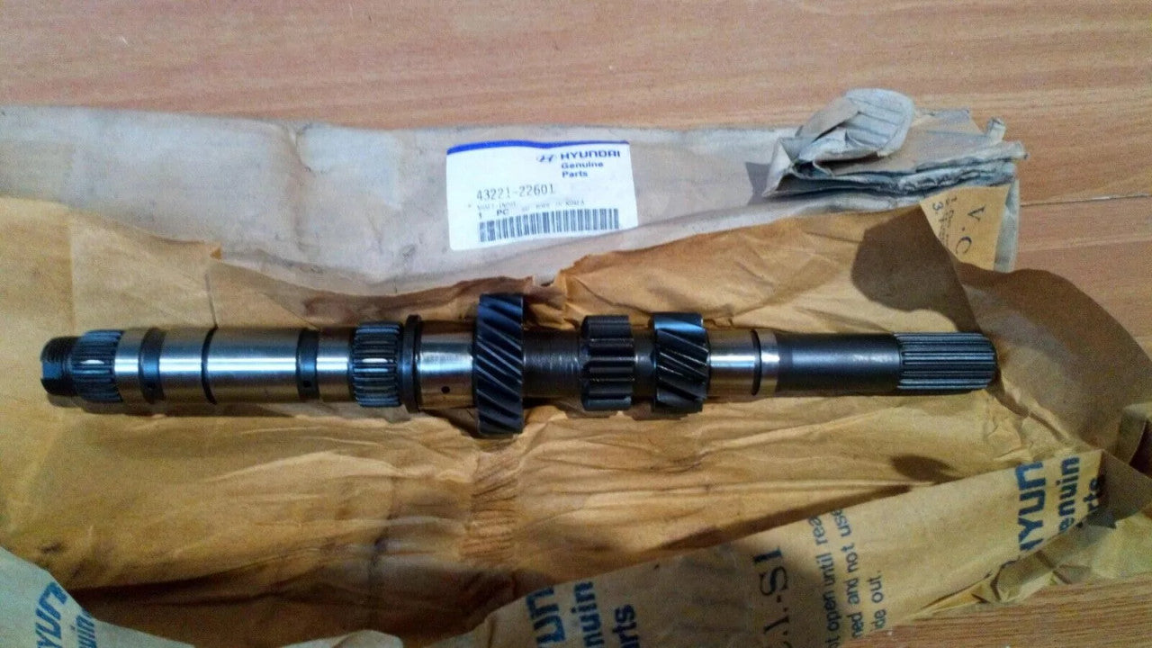 Input Shaft Manual Gearbox fits Hyundai Accent Pony Excel 4322122601 Genuine View Front