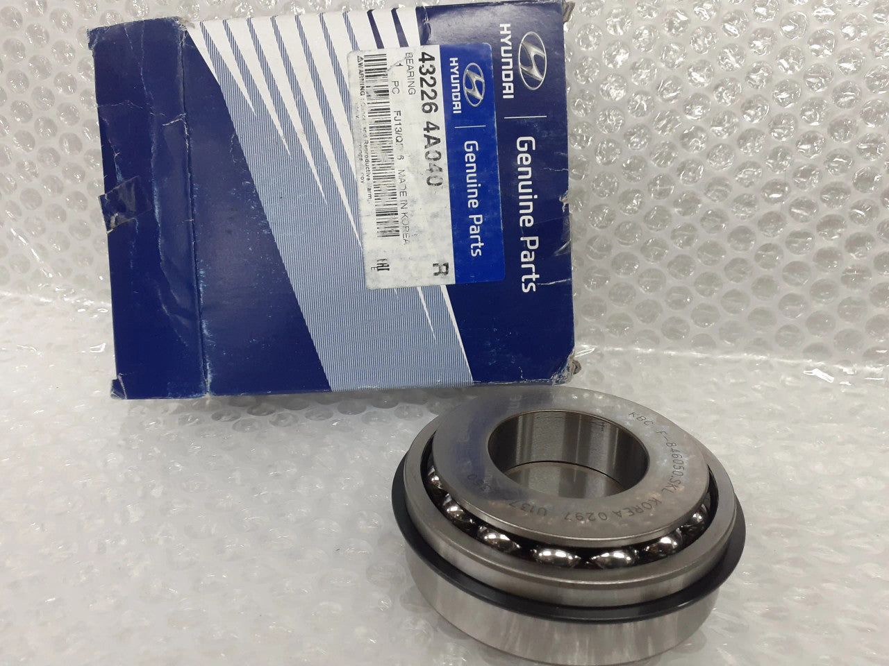 432264A040 View Front