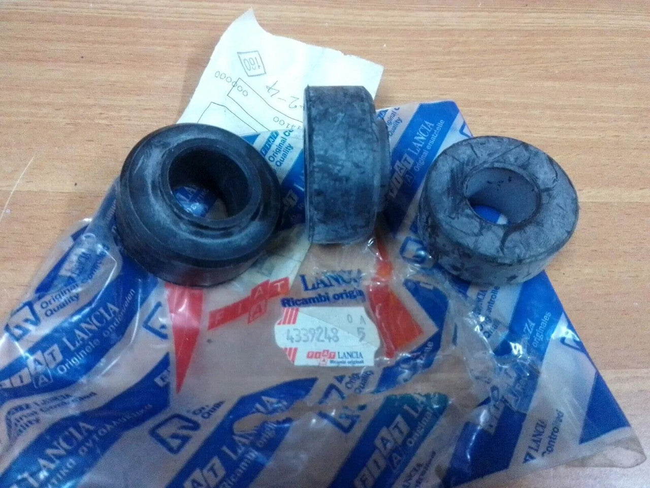 1x Sway Bar Link Bush fits Fiat Ducato 4339248 Genuine View Front