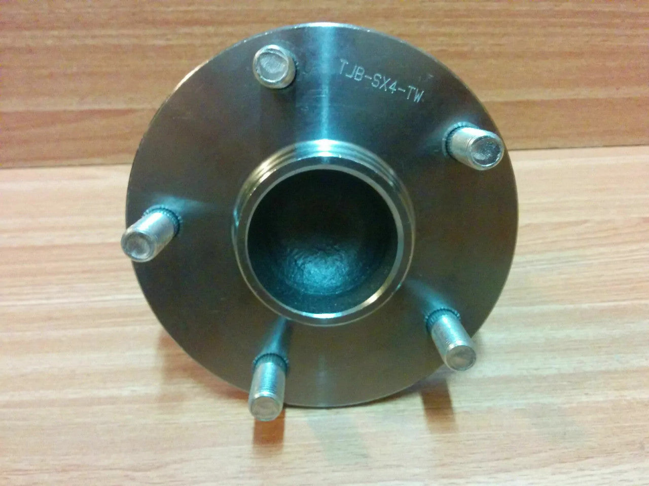 Wheel Bearing Hub Rear fits Suzuki SX4 Fiat Sedici Left Right with + ABS 43402-79J00 View Rear