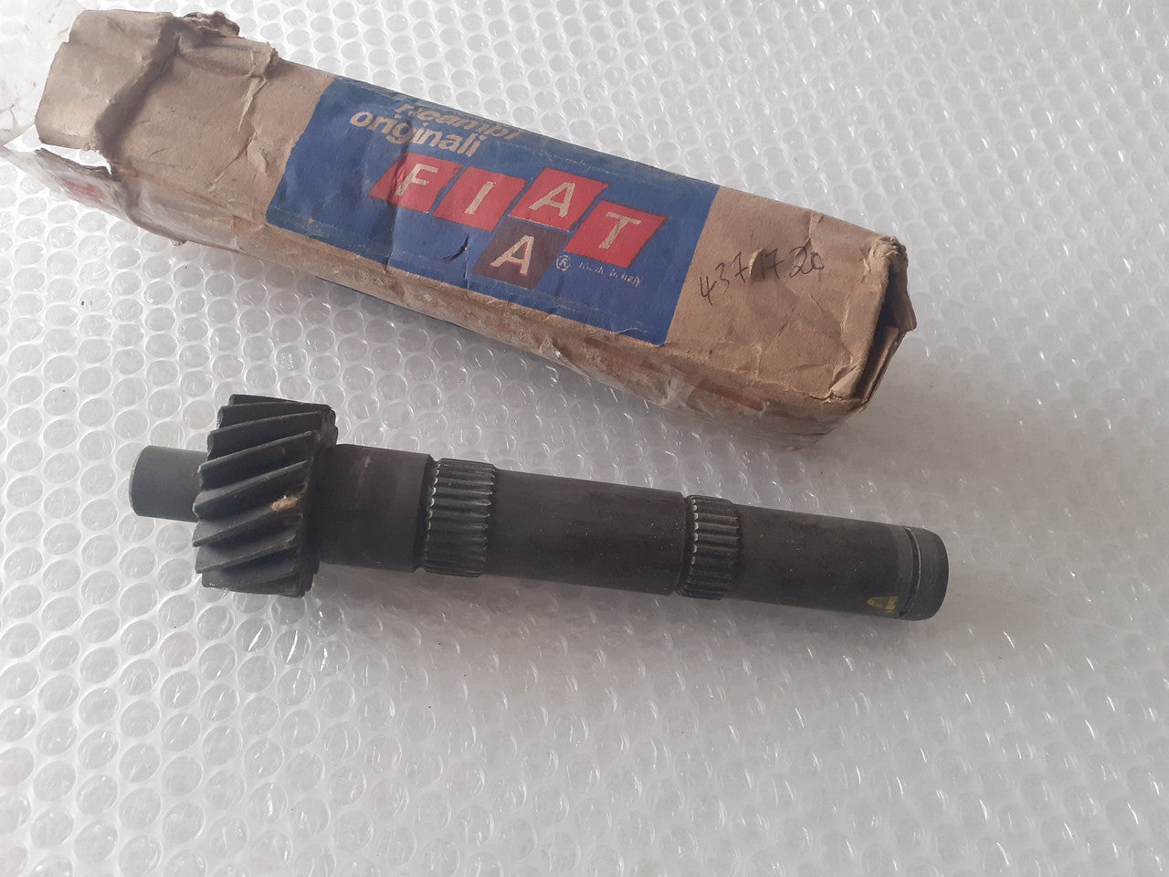 Countershaft fits Fiat 128 X1/9 4371720 Genuine View Front