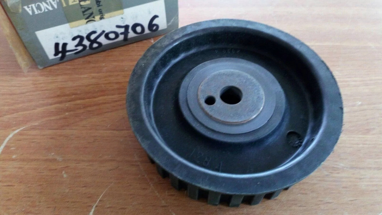 Timing Pulley fits Fiat 128 X1/9 4380706 Genuine View Rear