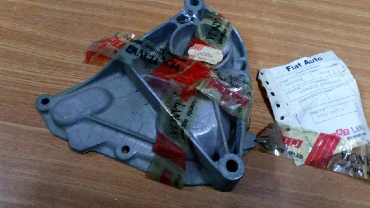 Transmission Cover fits Fiat Ritmo Regata 4395054 Genuine View Rear