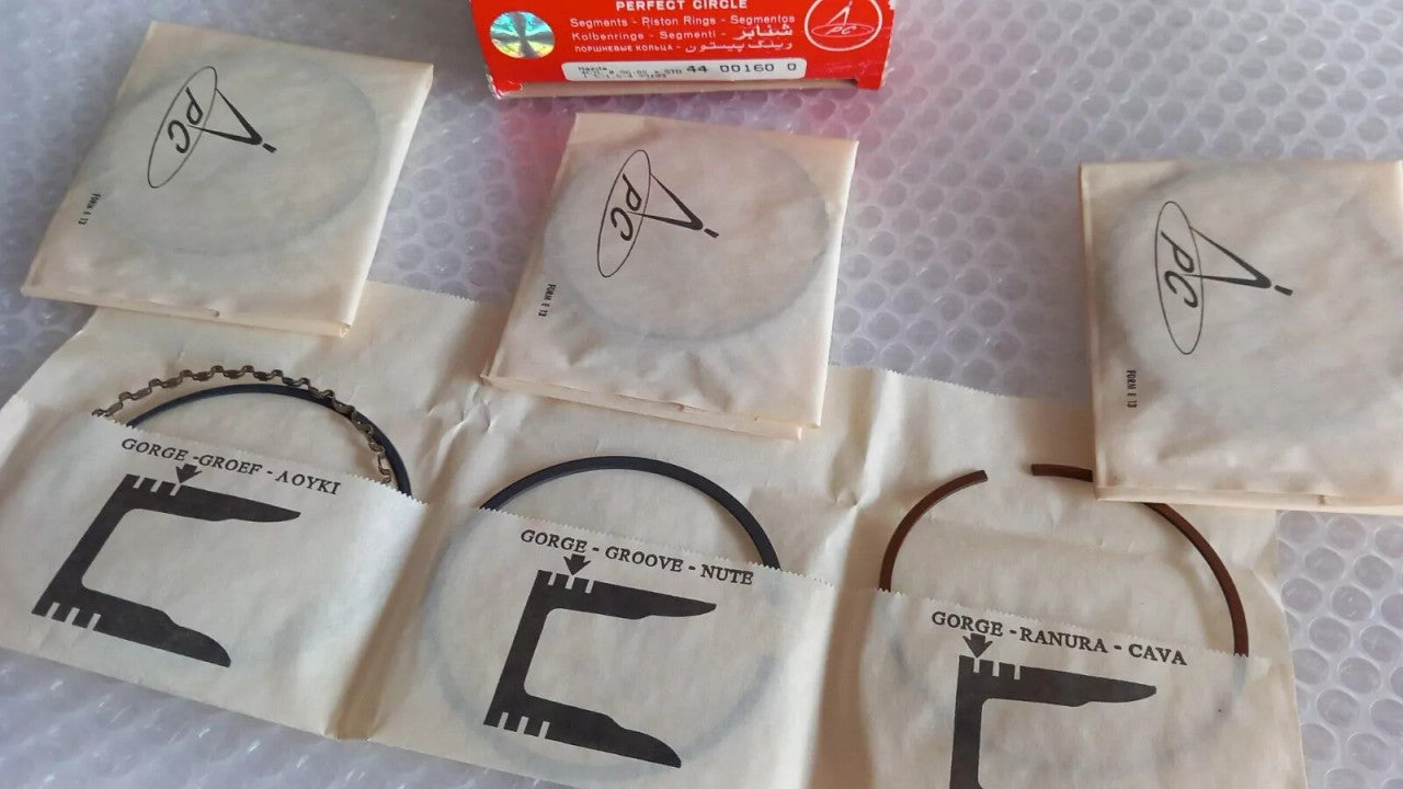 Piston Rings Set fits Mazda Bongo Truck 1800 SS88U GV8W Engine F8 86mm Bore 44001600 View Front