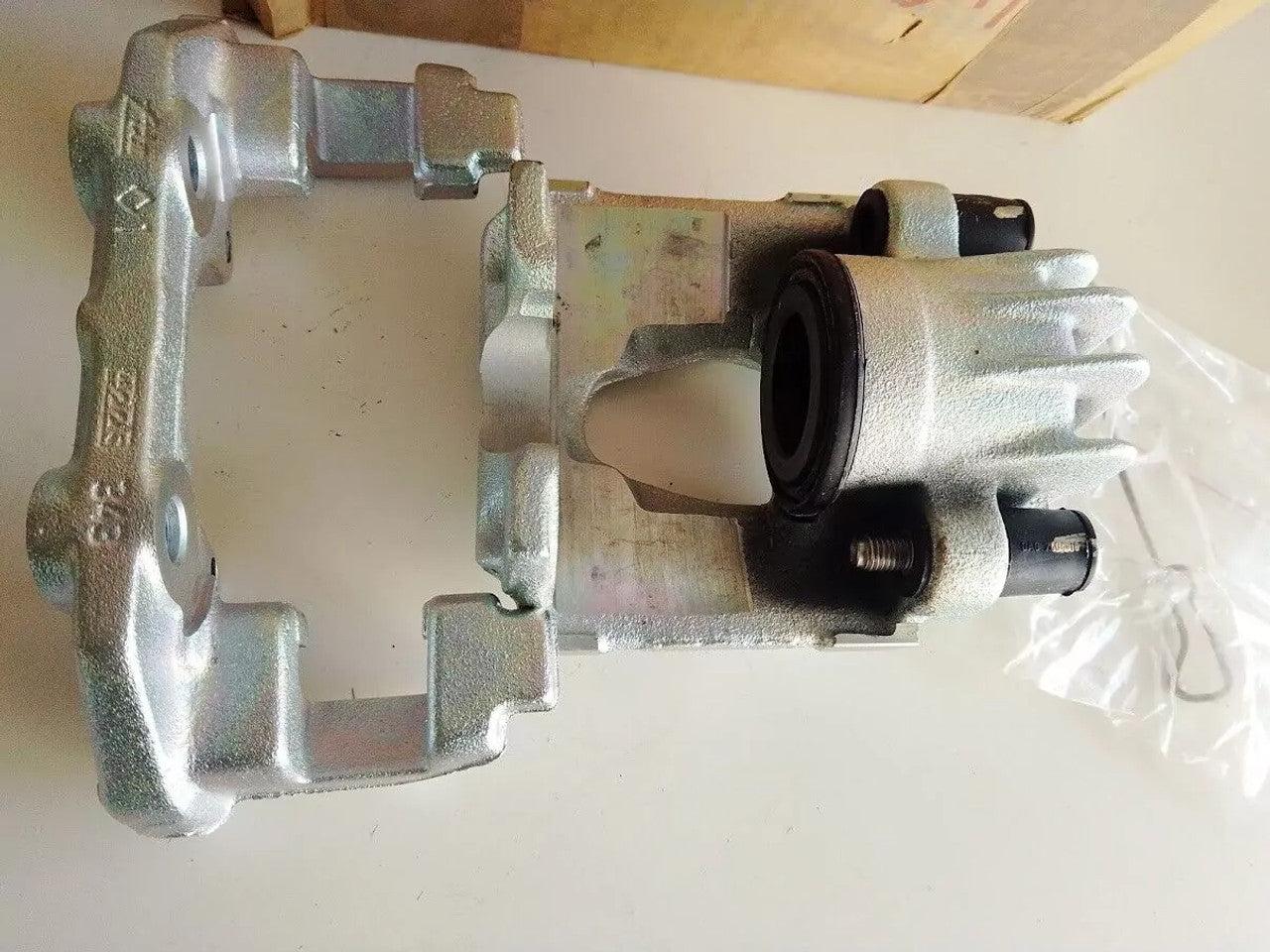 Brake Caliper Front Right fits Peugeot 106 205 306 Citroen Saxo Xsara 4400J5 View Rear