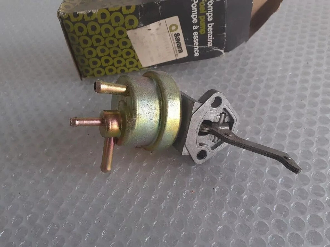 Fuel Pump fits Fiat 124 4434843 View Left