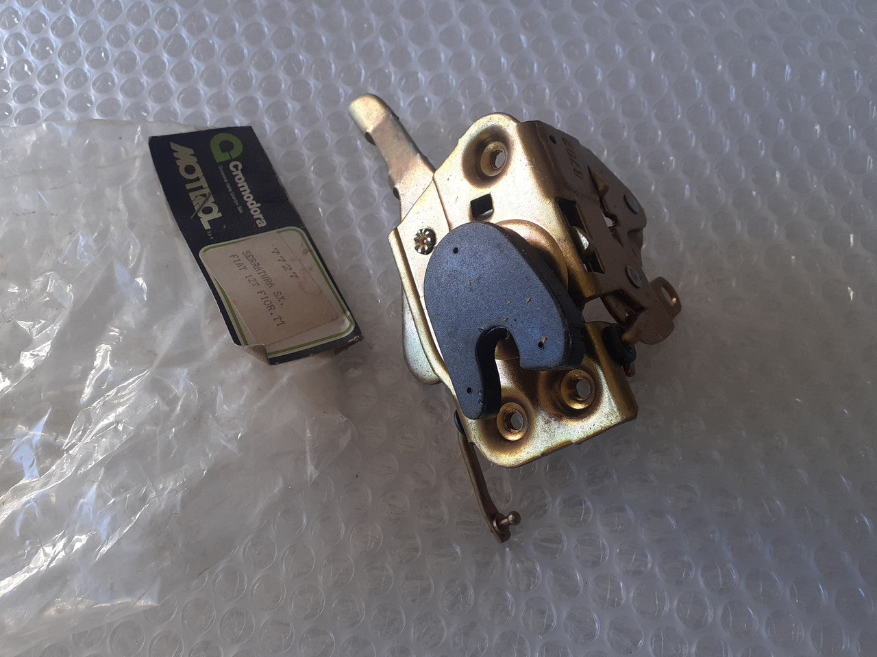 Door Lock Left fits Fiat 127 4454731 View Rear