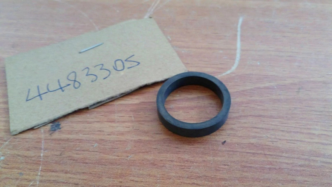 Trunk Lid Boot Rubber Ring fits Fiat Uno Panda Mille Duna 4483305 Genuine View Front