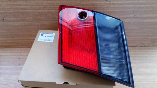 Tail Light Right RHD fits Saab 9-5 9600 4561569 Genuine View Front