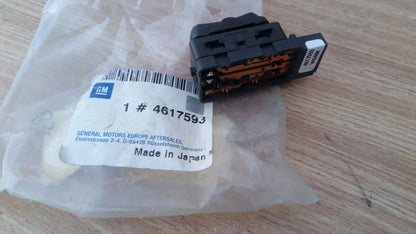 Switch Central Locking fits Saab 9-5 9600 4617593 Genuine View Rear