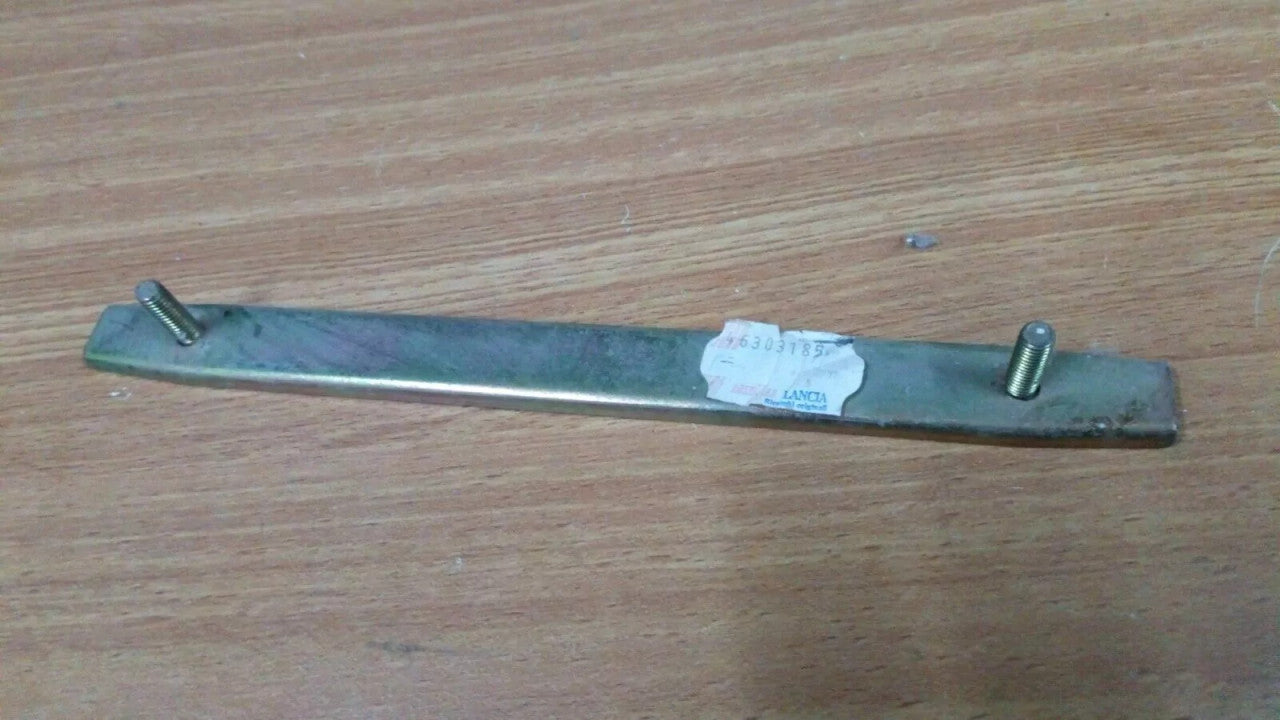 Bumper Bracket Rear fits Fiat Coupe 46303185 Genuine View Front