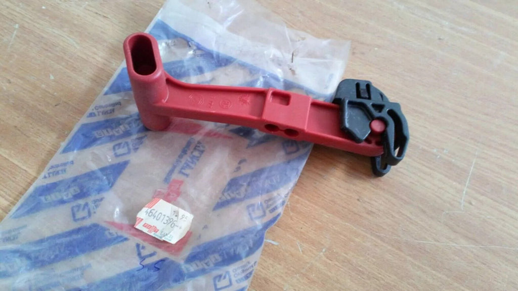 Hood Bonnet Release Handle fits Fiat Brava Bravo Marea 46401396 Genuine View Right
