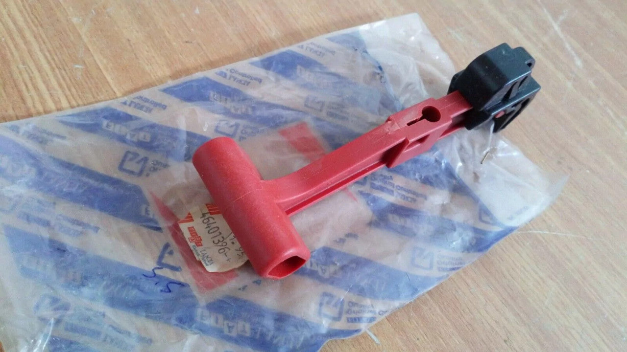 Hood Bonnet Release Handle fits Fiat Brava Bravo Marea 46401396 Genuine View Left