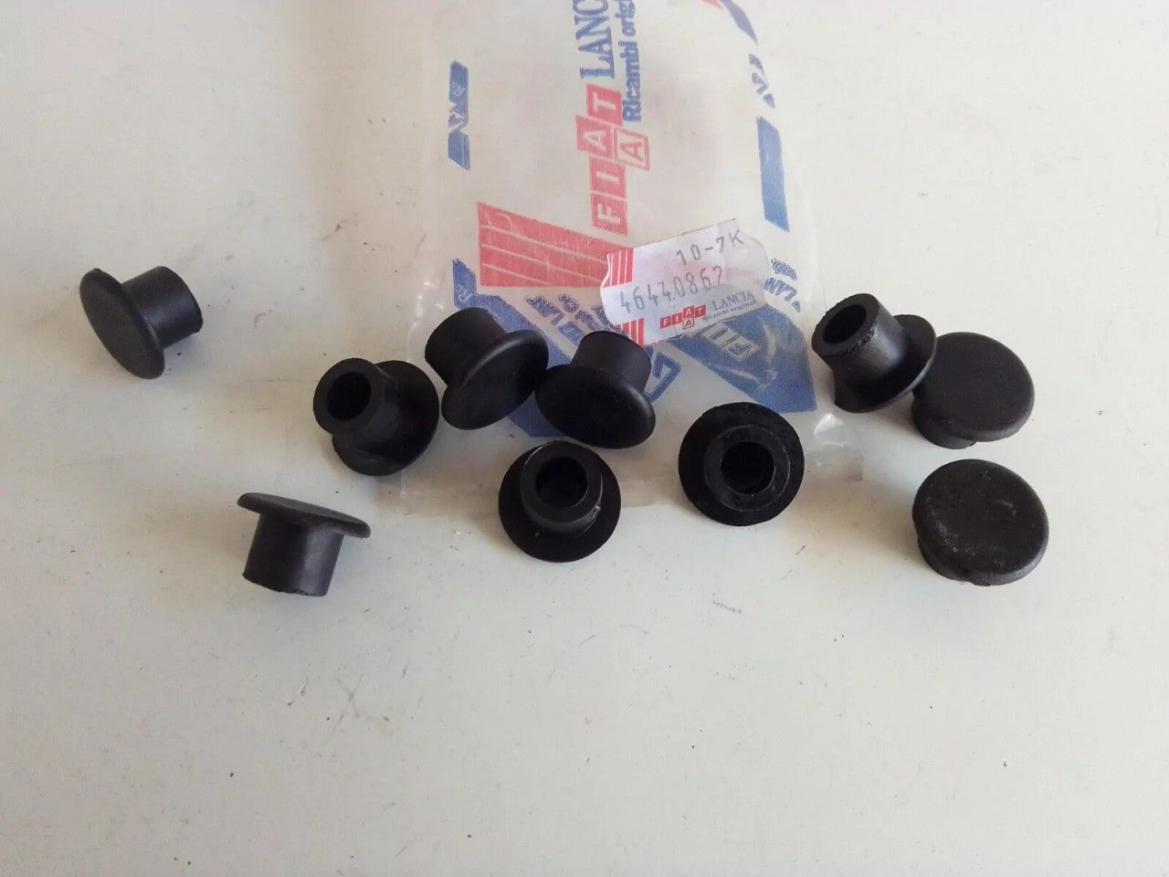 2x Door Cap Plug fits Fiat Marea Brava Bravo 46440862 Genuine View Front