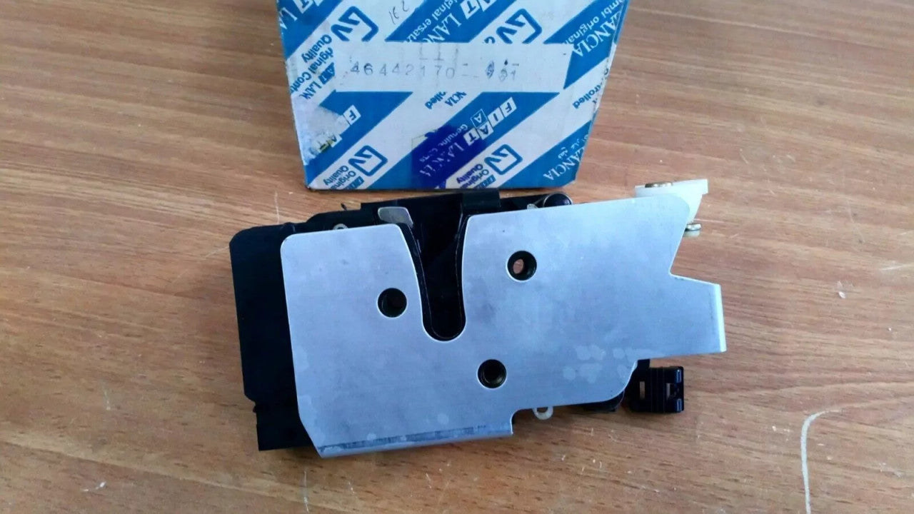 Door Lock Rear Left fits Fiat Brava 46442170 Genuine View Front