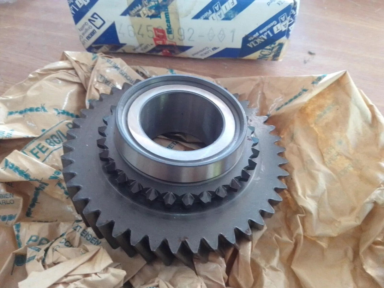 Transmission Gear fits Fiat Brava Bravo Punto Marea Uno 46450092 Genuine View Front