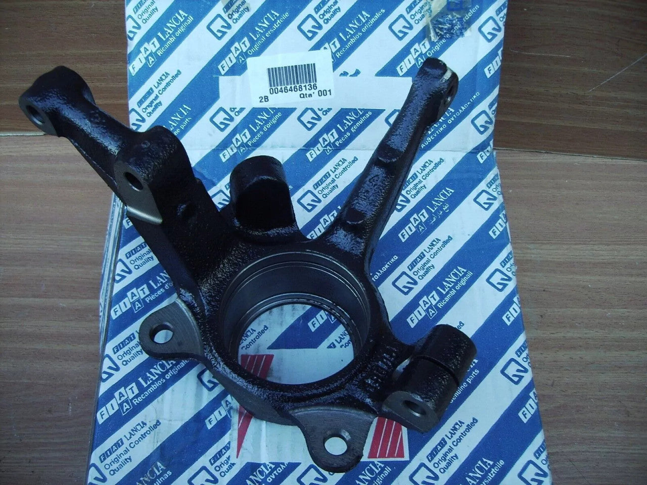 Steering Knuckle Right fits Fiat Brava Bravo Marea Marengo Lancia Dedra Delta 46468136 View Right