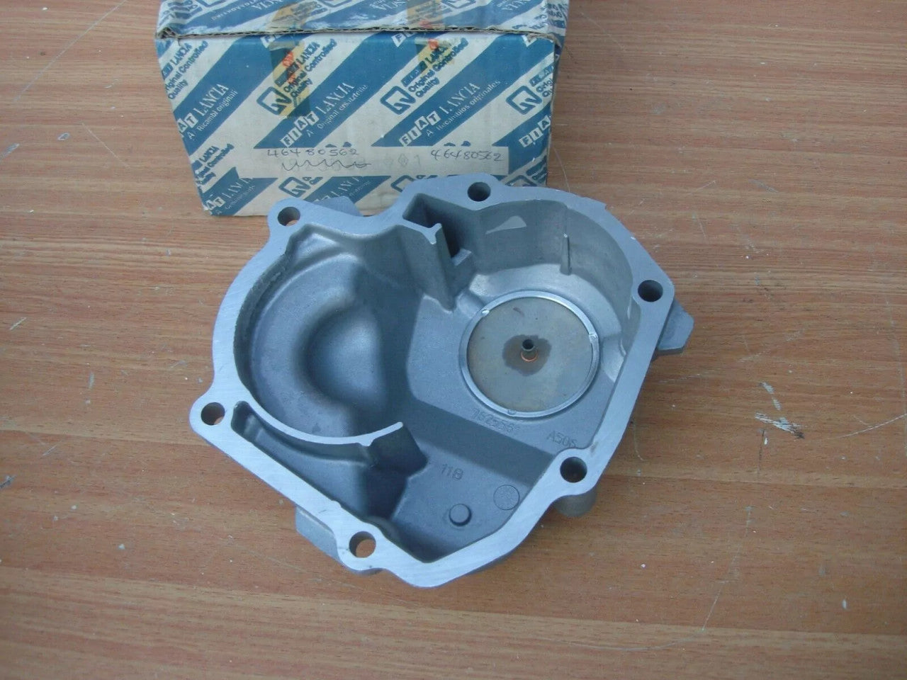 Gearbox Rear Cover fits Fiat Alfa Romeo Lancia 46480562 7625638 Genuine View Right