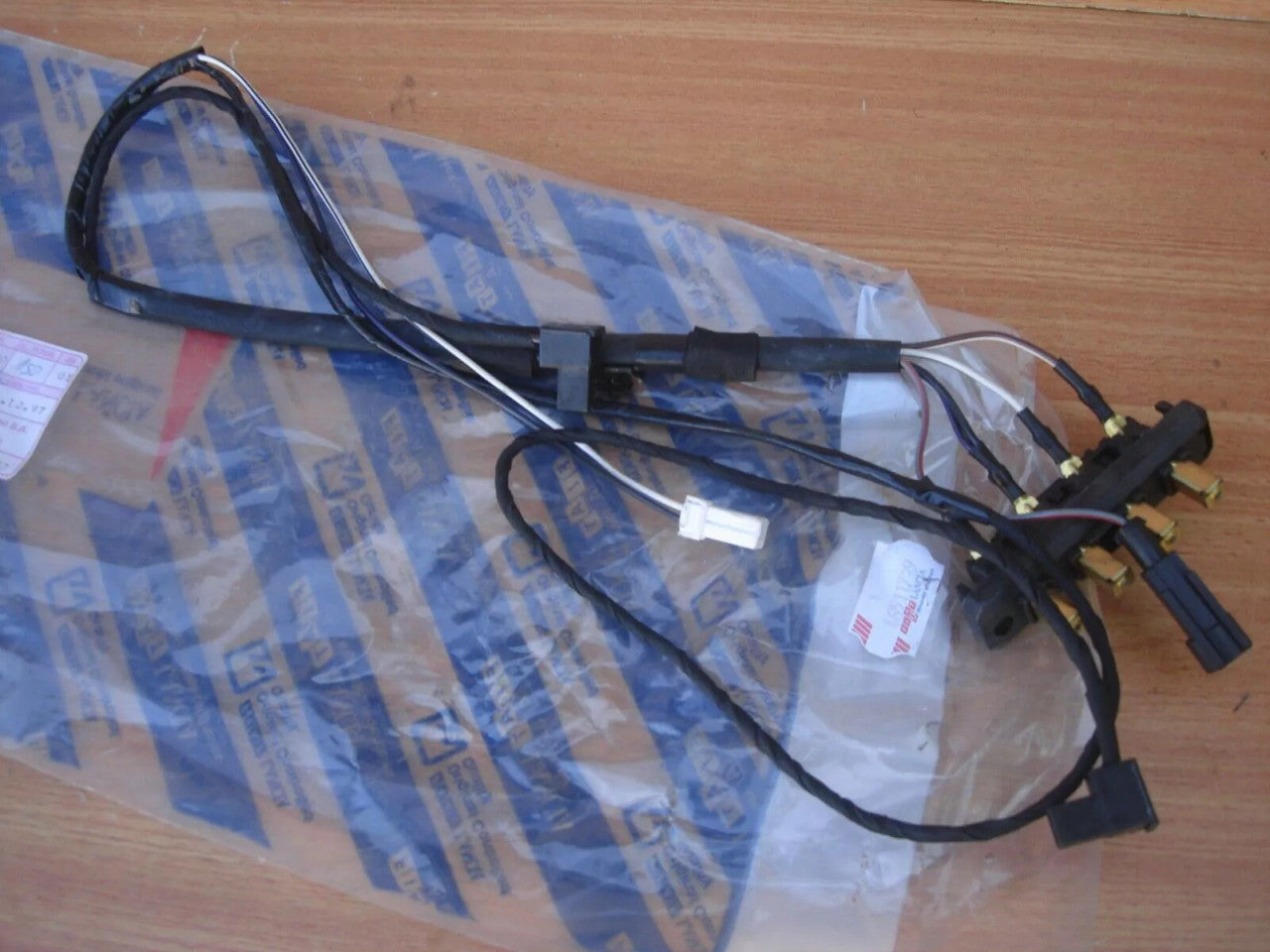 Wiper Rear Wiring Cables Harness fits Fiat Seicento 46511739 Genuine View Front