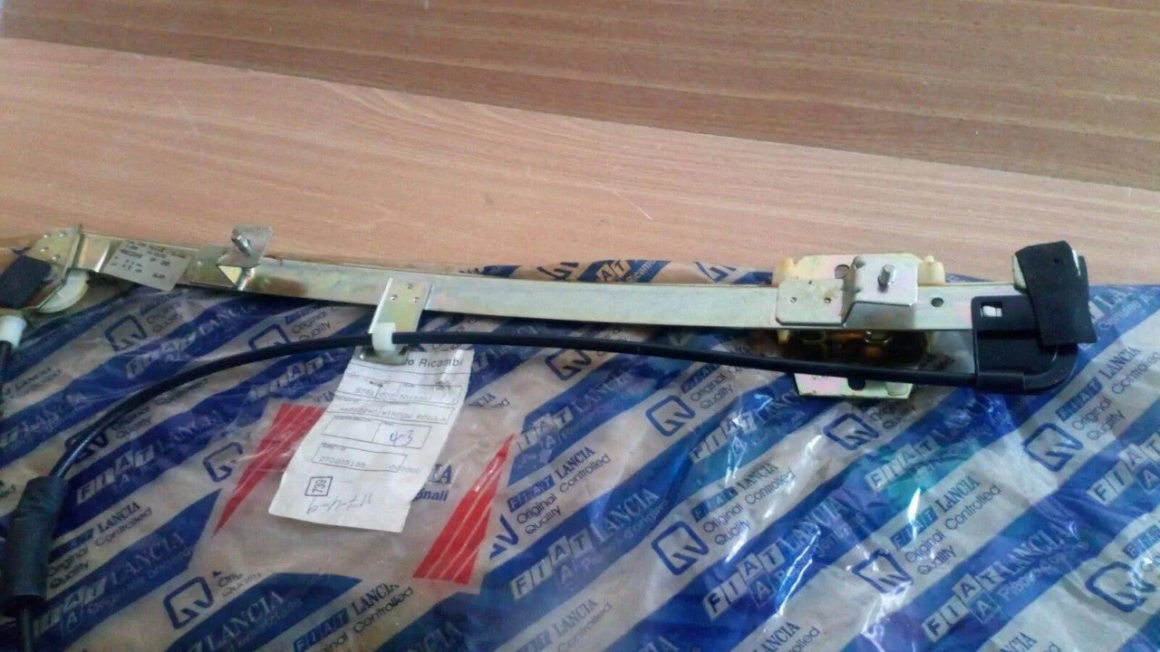 Window Regulator Front Right fits Fiat Seicento 46512240 Genuine View Upper