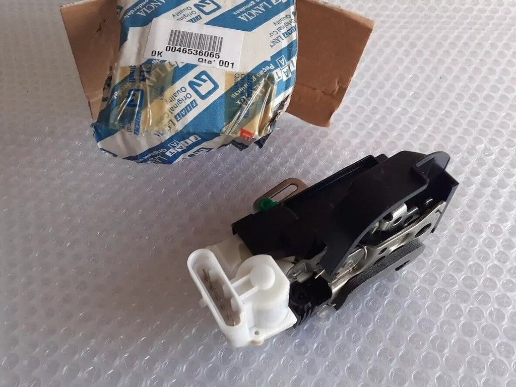 Door Lock Front Right fits Fiat Punto 46536065 Genuine View Front